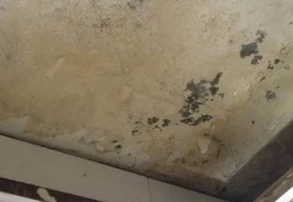 肥乡阳台漏水维修公司分享下肥乡卫生间渗水维修需要注意哪些问题。